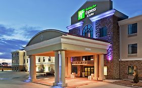 Holiday Inn Express & Suites Clovis By Ihg